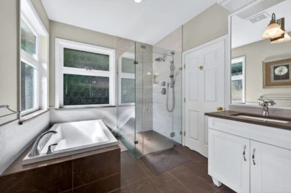 Swimming Pool Photo of 9493 163 Street, Surrey, BC