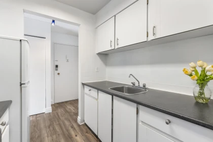 Guest Bathroom Photo of 221 11806 88 Avenue, Delta, BC