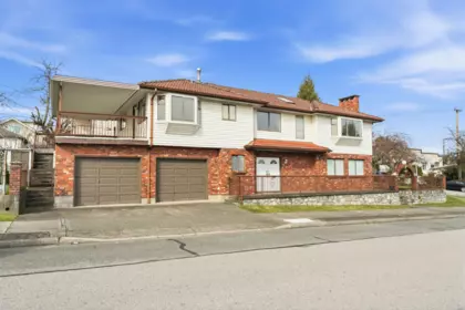 2693 E Georgia Street, Vancouver, BC, Vancouver — Single Family Residence for sale