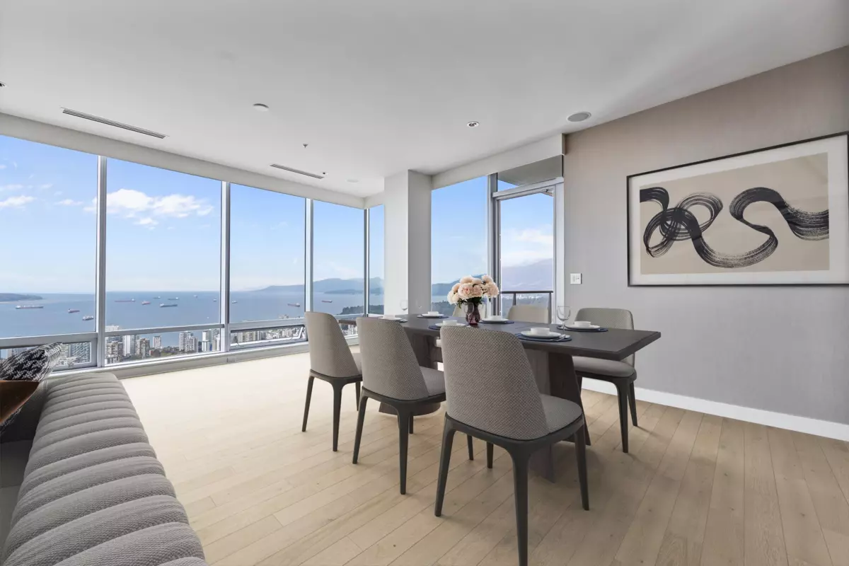 Family Room Photo of 5501 1128 W Georgia Street, Vancouver, BC