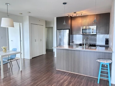 Breakfast Nook Photo of 2615 13325 102a Avenue, Surrey, BC