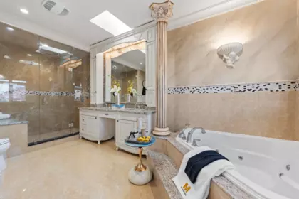 Hallway Photo of 8651 Williams Road, Richmond, BC