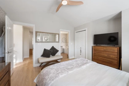 Bedroom 4 Photo of 259 172a Street, Surrey, BC