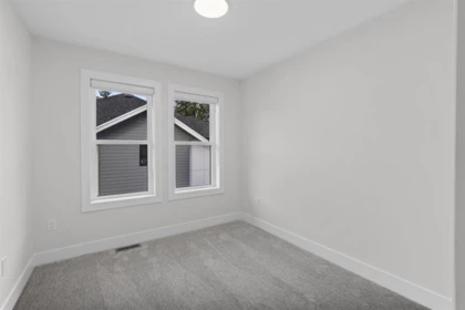 Entry Foyer Photo of 37 12635 63 Avenue, Surrey, BC
