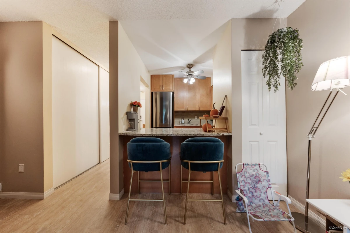 Living Room Photo of 210 1545 E 2nd Avenue, Vancouver, BC