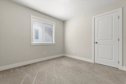 Hallway Photo of 50287 Sienna Avenue, Chilliwack, BC