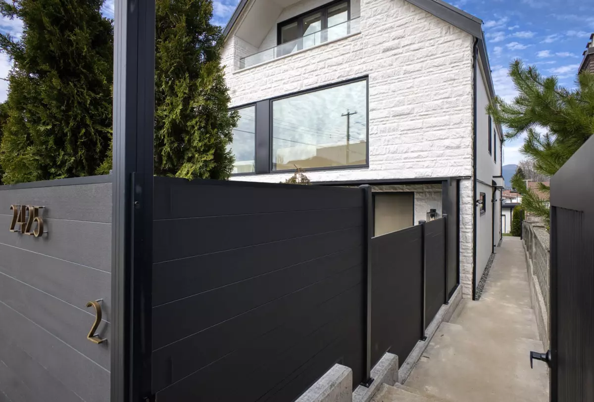 Exterior Rear Photo of 2 2425 Kitchener Street, Vancouver, BC