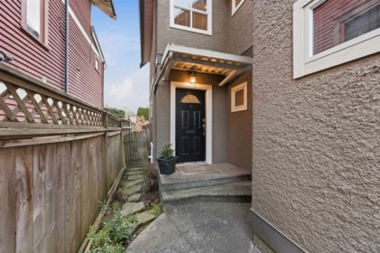 3428 W 7th Avenue, Vancouver, BC, Vancouver — Half Duplex for sale