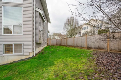Front Yard Photo of 20484 67a Avenue, Langley, BC