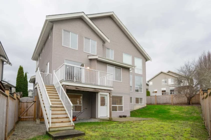 Outdoor Deck Photo of 20484 67a Avenue, Langley, BC
