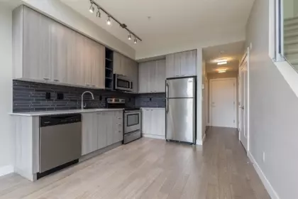 301 3090 Gladwin Road, Abbotsford, BC, Abbotsford — Apartment/Condo for sale