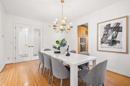 Kitchen Island Photo of 5770 Charles Street, Burnaby, BC