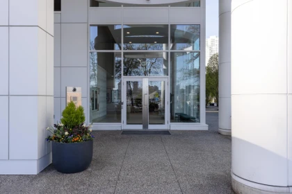 Garden / Landscaping Photo of 1703 1077 Marinaside Crescent, Vancouver, BC