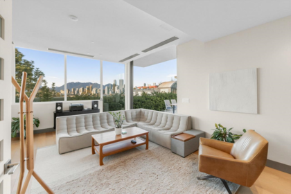 Breakfast Nook Photo of 501 1510 W 6th Avenue, Vancouver, BC