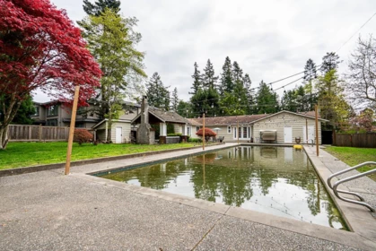 Backyard Photo of 13721 Marine Drive, White Rock, BC