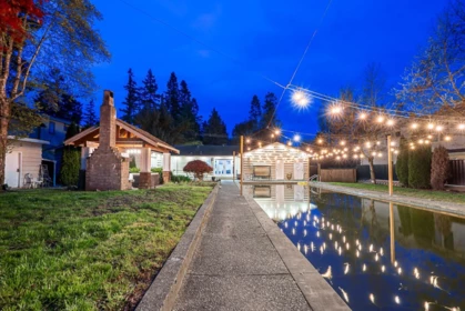 Outdoor Deck Photo of 13721 Marine Drive, White Rock, BC