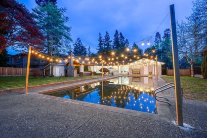 Outdoor Patio Photo of 13721 Marine Drive, White Rock, BC