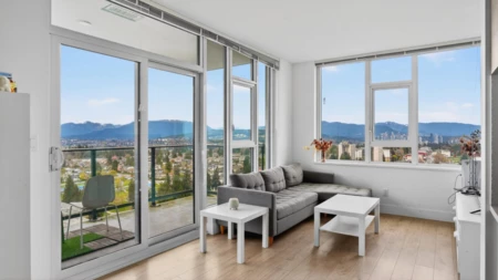 2205 7303 Noble Lane, Burnaby, BC, Burnaby — Apartment/Condo for sale
