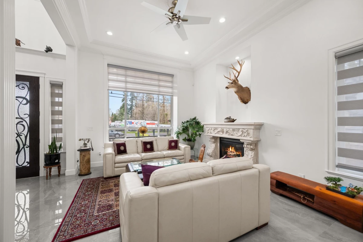Family Room Photo of 14444 82a Avenue, Surrey, BC