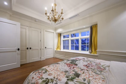 Hallway Photo of 1316 Connaught Drive, Vancouver, BC