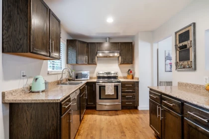 Breakfast Nook Photo of 14366 101 Avenue, Surrey, BC
