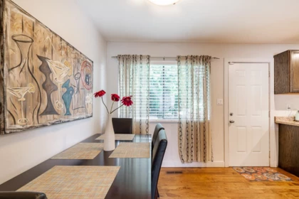 Kitchen Photo of 14366 101 Avenue, Surrey, BC