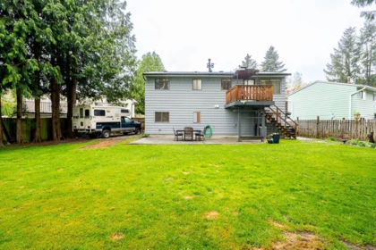 Swimming Pool Photo of 14366 101 Avenue, Surrey, BC
