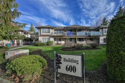604 1750 Mckenzie Road, Abbotsford, BC, Abbotsford — Townhouse for sale
