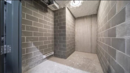 Hallway Photo of 122 525 E 2nd Street, North Vancouver, BC