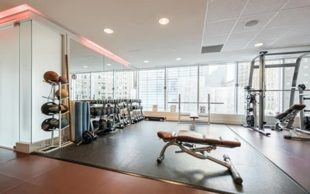 Hot Tub / Spa Photo of PH4201 1077 W Cordova Street, Vancouver, BC