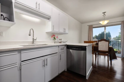 Primary Bedroom Photo of 213 2750 Fuller Street, Abbotsford, BC