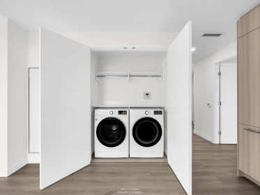 Mudroom Photo of 3501 6087 Wilson Avenue, Burnaby, BC