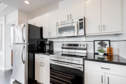 Primary Bedroom Photo of 804 919 Station Street, Vancouver, BC