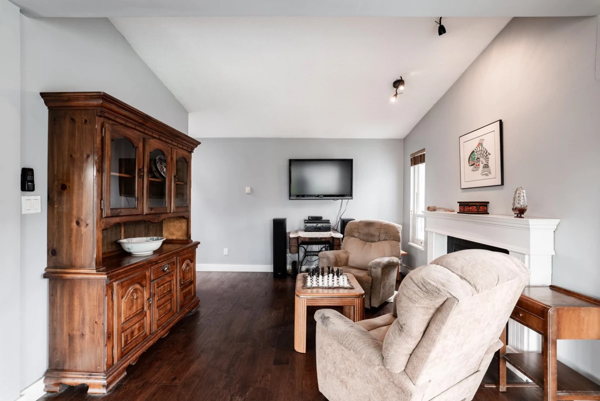 Family Room Photo of 303 2615 Lonsdale Avenue, North Vancouver, BC