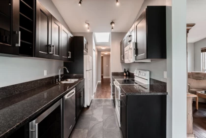 Kitchen Photo of 303 2615 Lonsdale Avenue, North Vancouver, BC