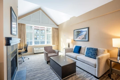560 4050 Whistler Way, Whistler, BC, Whistler — Apartment/Condo for sale