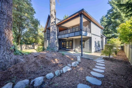 Swimming Pool Photo of 2309 154 Street, Surrey, BC