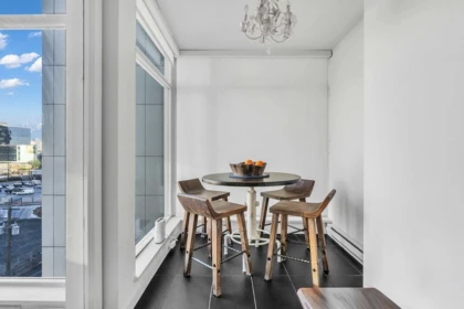 Breakfast Nook Photo of 909 161 W Georgia Street, Vancouver, BC