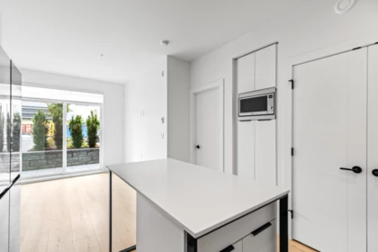Breakfast Nook Photo of 106 30494 Cardinal Avenue, Abbotsford, BC