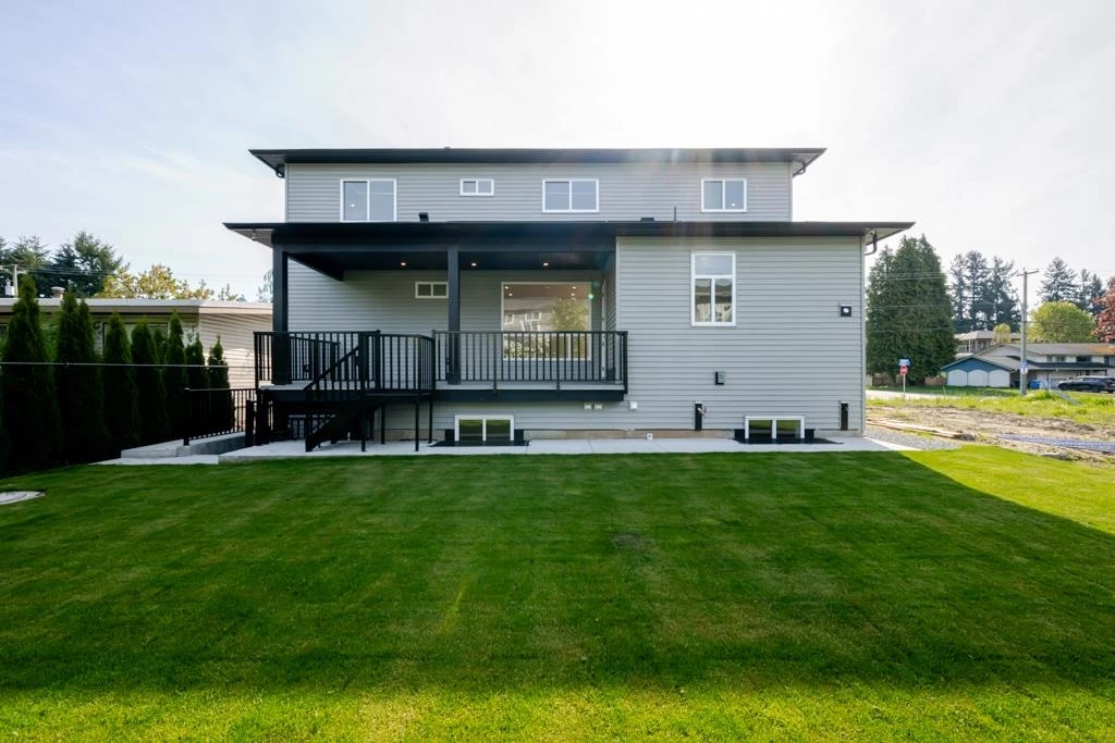 Family Room Photo of 2219 Lynden Street, Abbotsford, BC