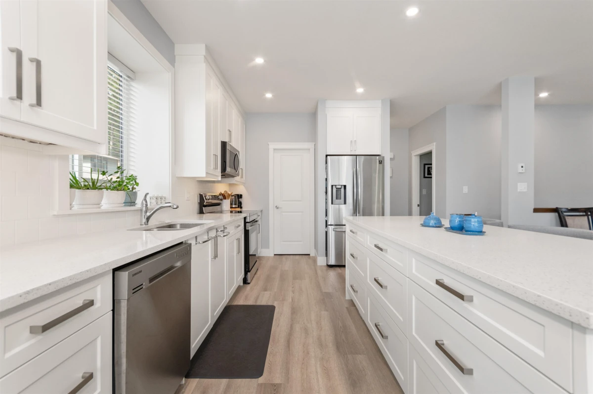 Dining Area Photo of 13 21196 Kettle Valley Road, Hope, BC