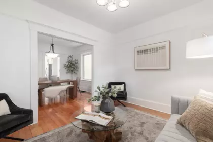 Primary Bedroom Photo of 838 E Pender Street, Vancouver, BC