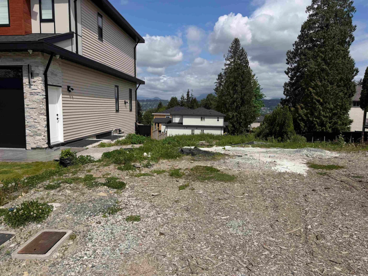 Family Room Photo of 13875 114 Avenue, Surrey, BC
