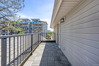 Swimming Pool Photo of 216 7168 Stride Avenue, Burnaby, BC