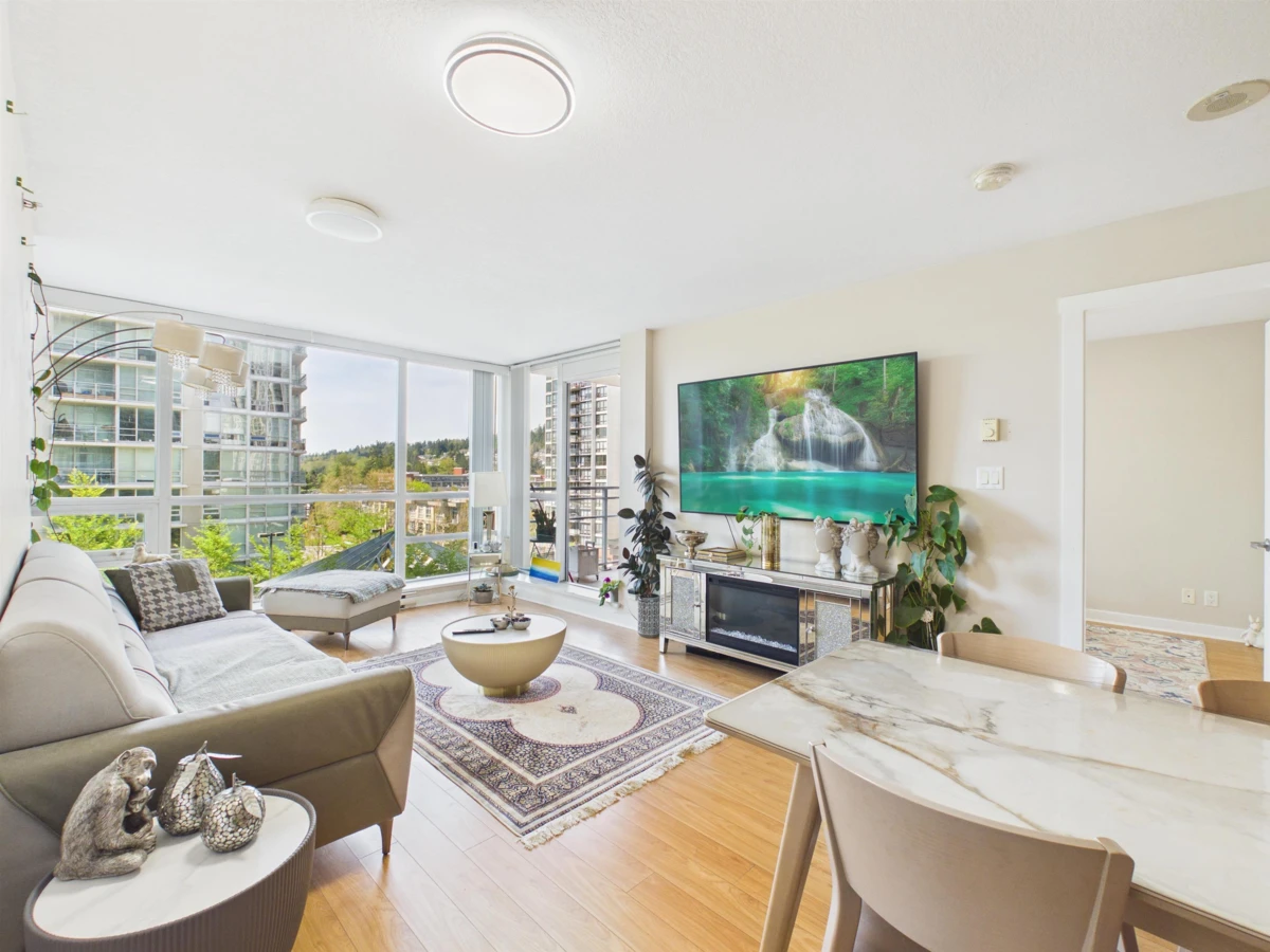 Family Room Photo of 807 2978 Glen Drive, Coquitlam, BC