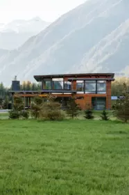 Front Yard Photo of 9209 Pemberton Meadows Road, Pemberton, BC