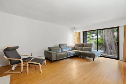 Basement Recreation Room Photo of 909 Seymour Boulevard, North Vancouver, BC
