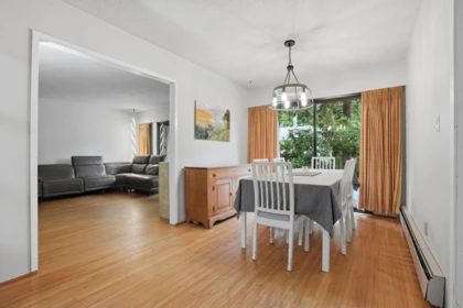 Office / Den Photo of 909 Seymour Boulevard, North Vancouver, BC