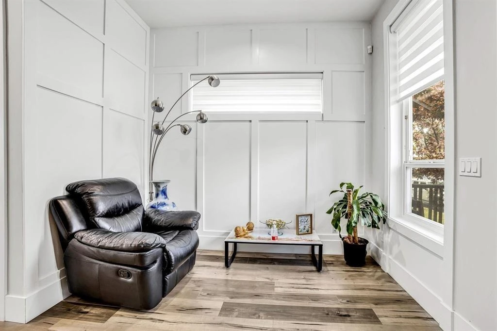 Family Room Photo of 5950 130b Street, Surrey, BC