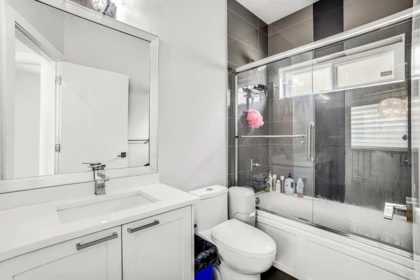 Loft / Bonus Room Photo of 5950 130b Street, Surrey, BC